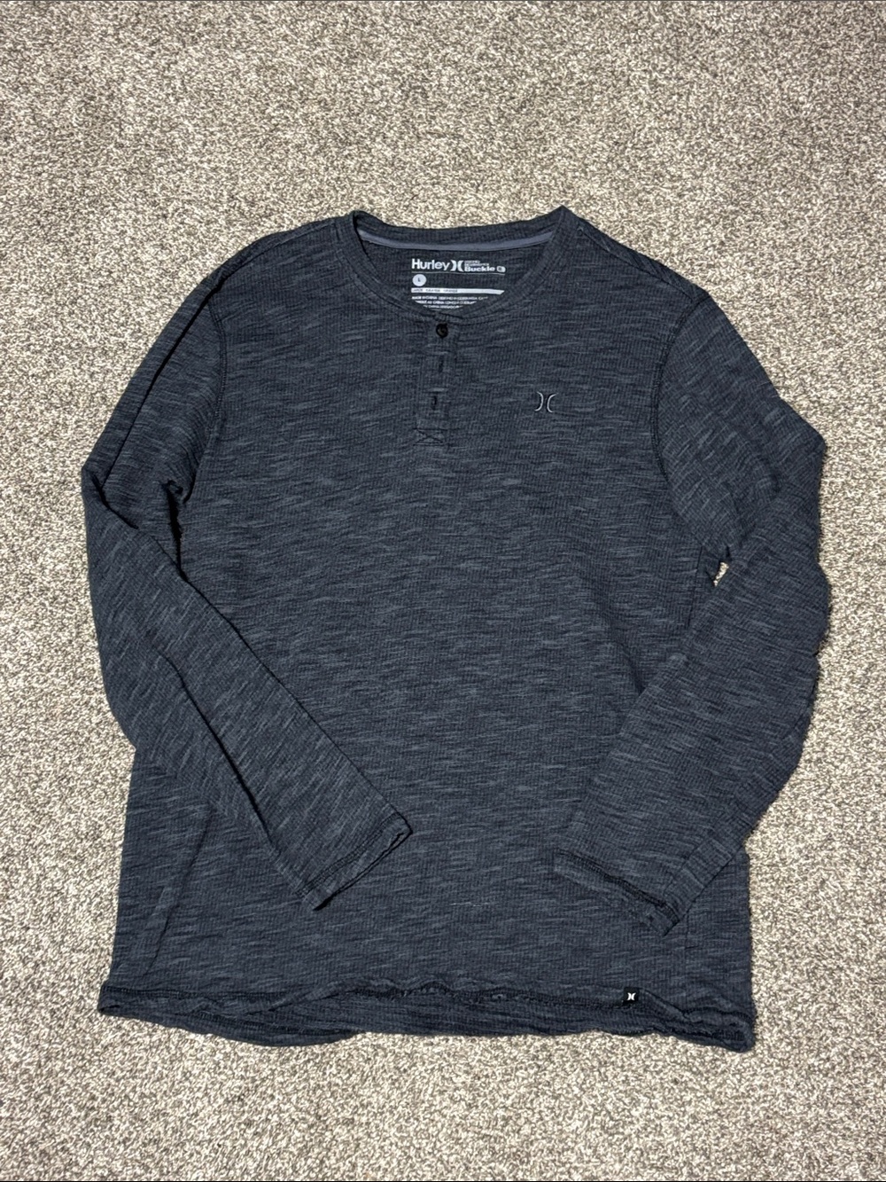 Hurley Men’s Long-Sleeve Henley in Charcoal Gray